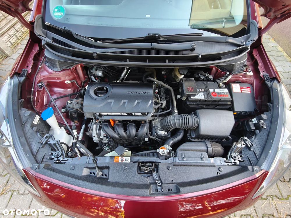 Hyundai i30 blue 1.4 YES Gold - 28