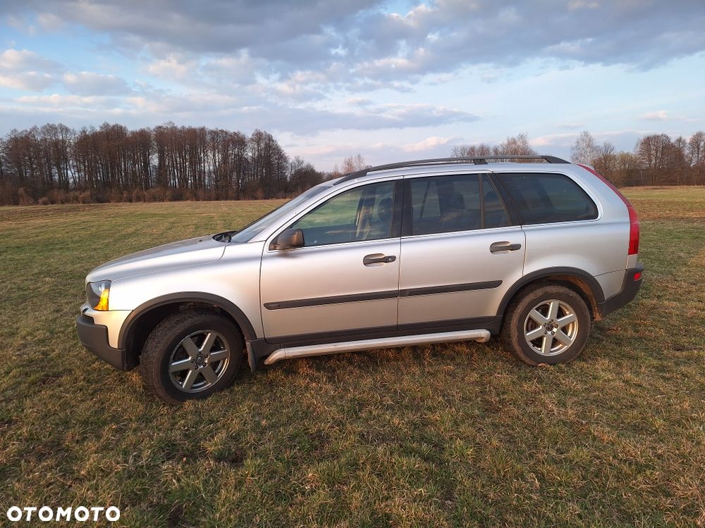 Volvo XC 90 - 1