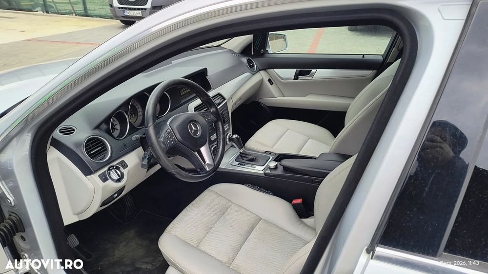 Mercedes-Benz C 180 CDI DPF (BlueEFFICIENCY) 7G-TRONIC - 6