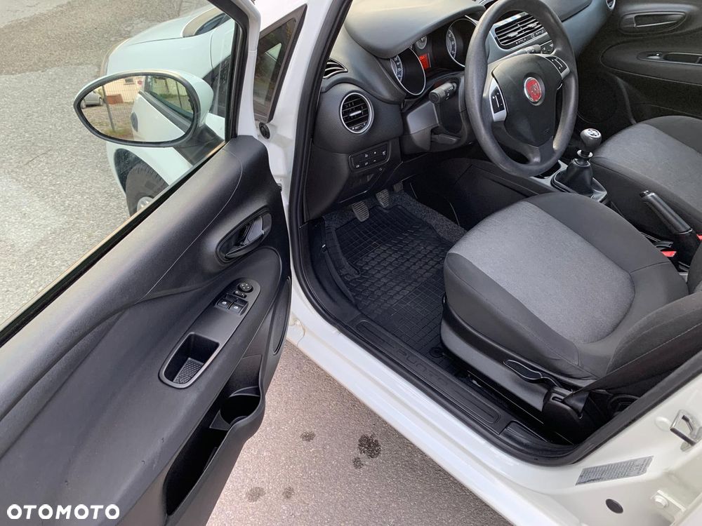 Fiat Grande Punto - 20