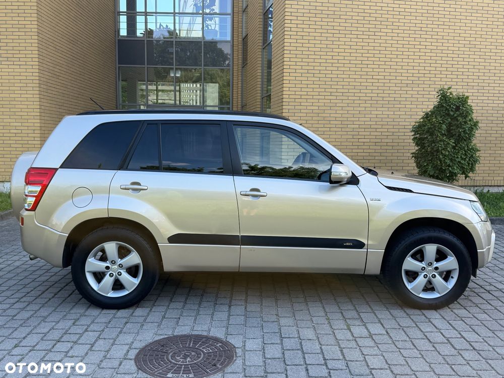 Suzuki Grand Vitara 1.9 DDiS Premium EU5 - 5