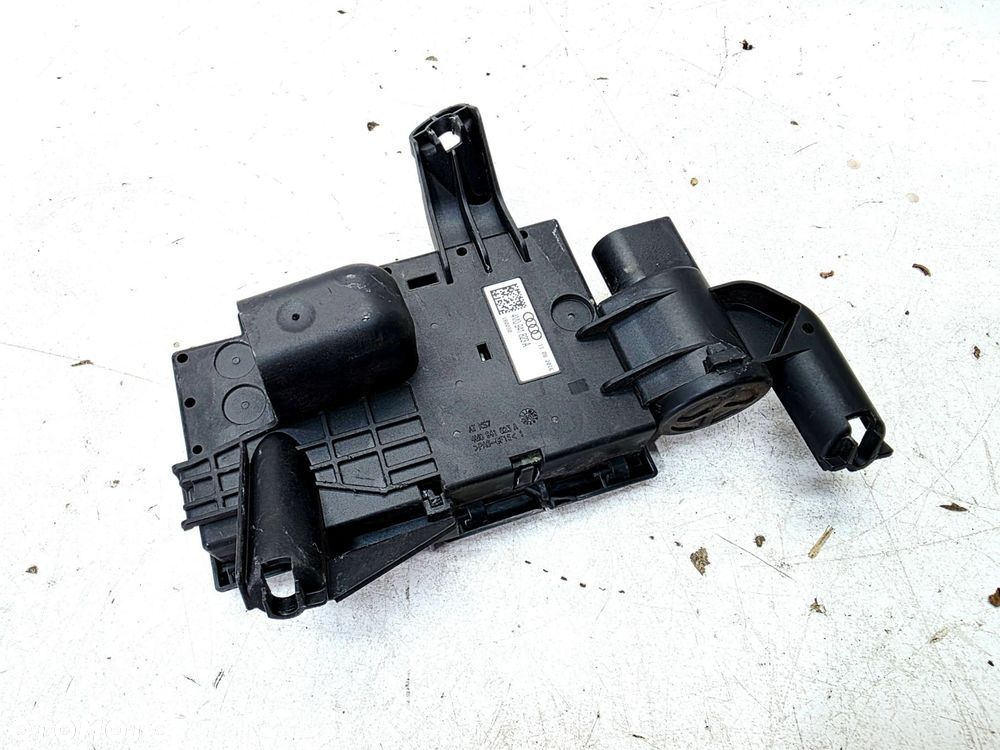 ROZDZIELACZ PRĄDU KLEMA + AUDI Q7 4M 4M0941823A - 5