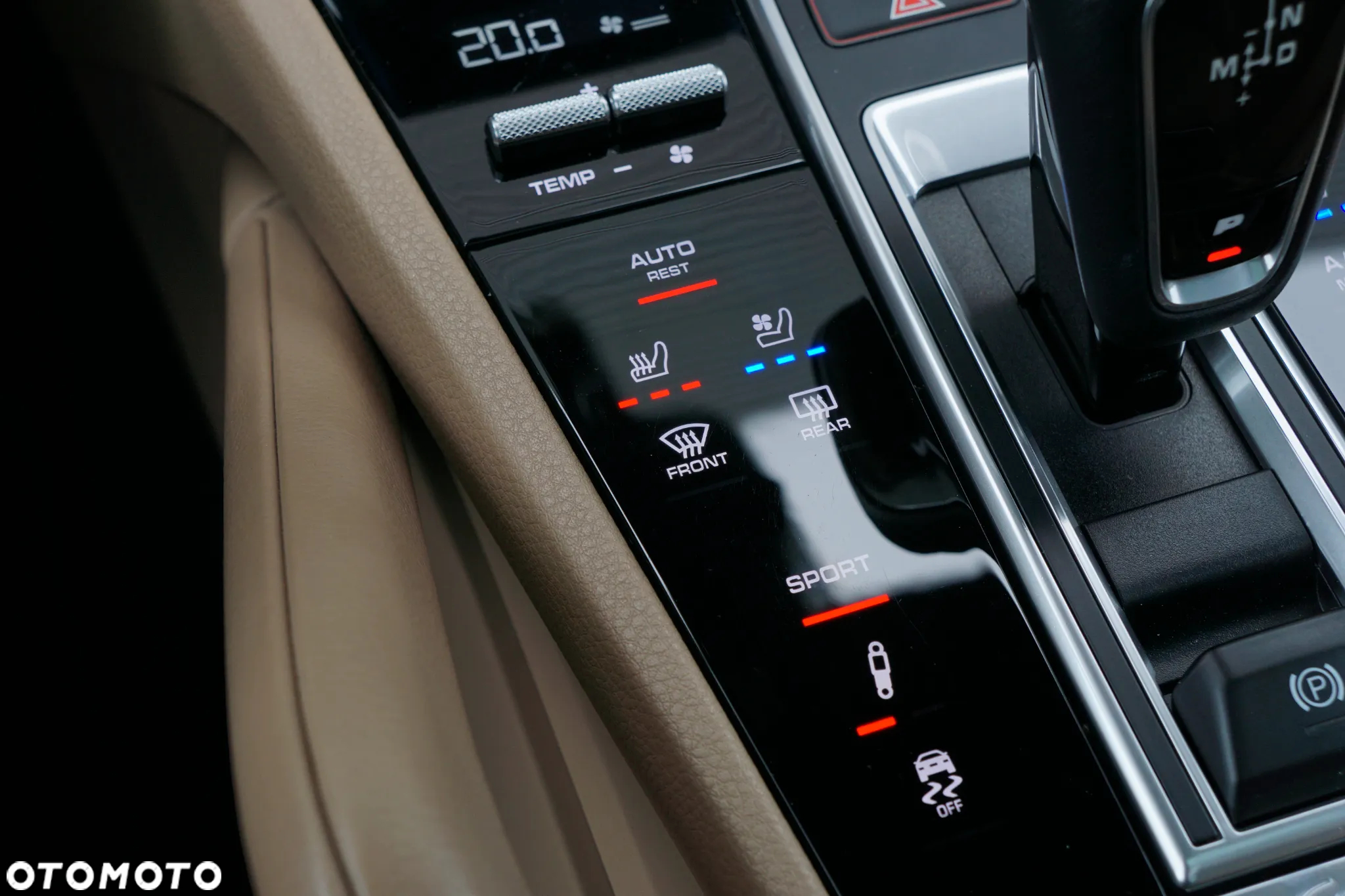 Porsche Cayenne Standard - 25