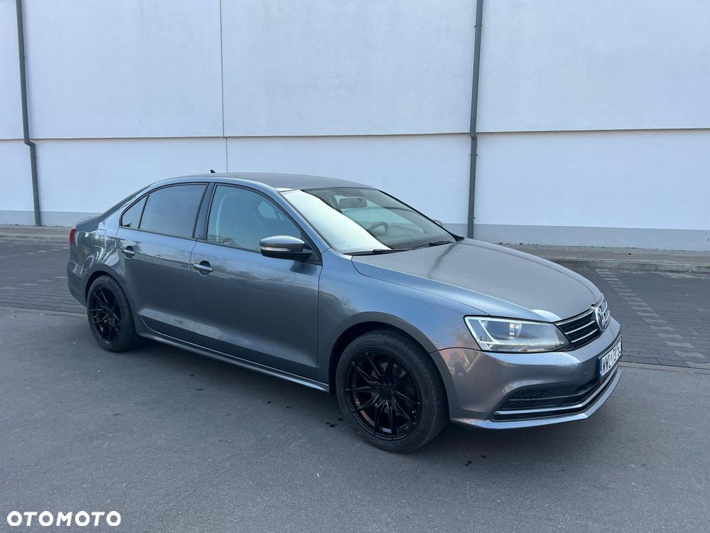 Volkswagen Jetta 2.0 Base - 6