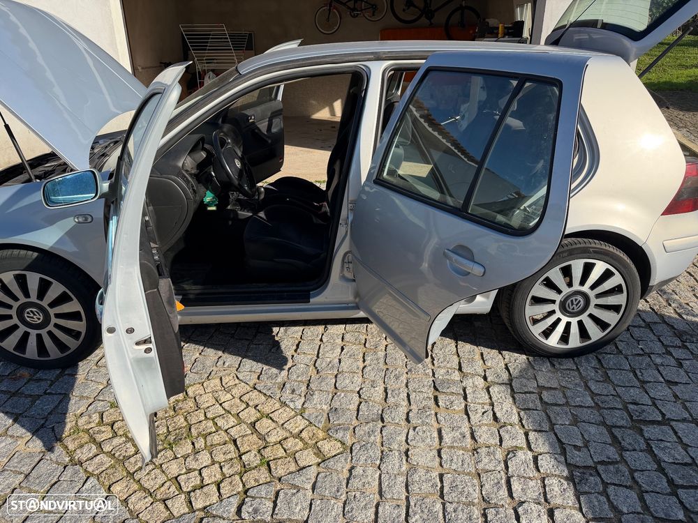 VW Golf 1.9 TDi Highline - 2