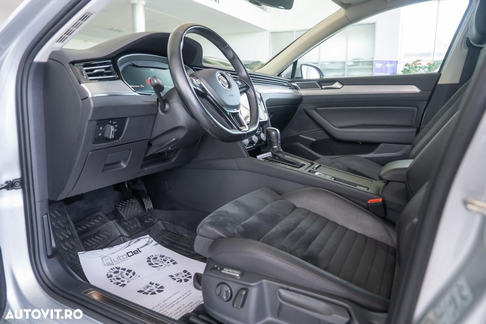 Volkswagen Passat - 12