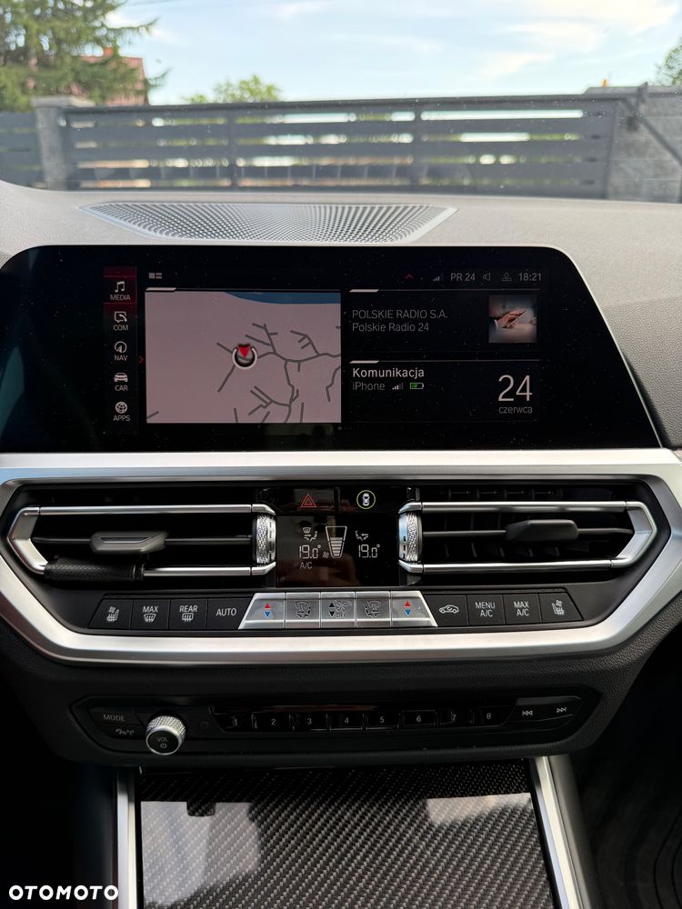 BMW M4 Competition M xDrive sport - 24