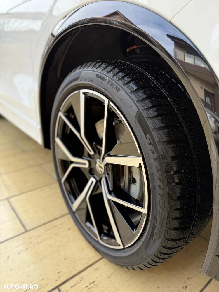 Volkswagen Tiguan 2.0 TDI SCR 4Motion DSG R-Line - 31