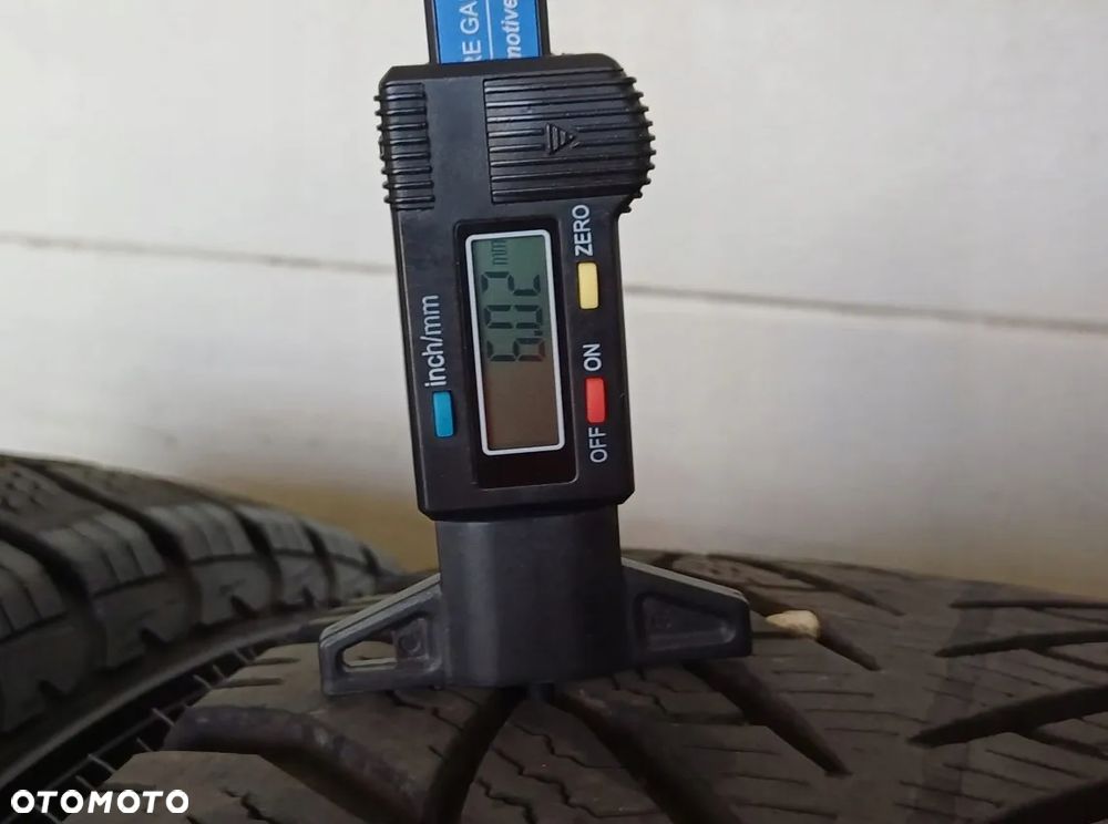 NR 622 Koła Zimowe Alufelgi Ford S-Max 235/55/17 Good Year Bieżnik ok. 6mm - 6