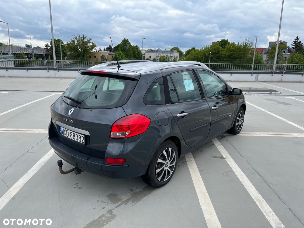 Renault Clio - 5