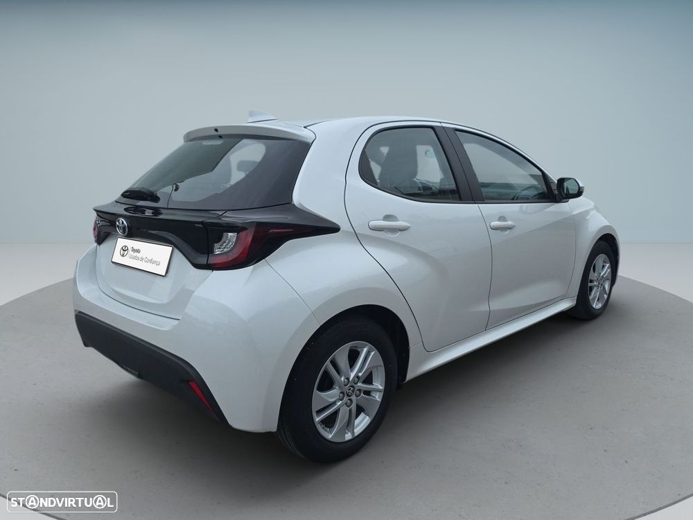 Toyota Yaris - 8