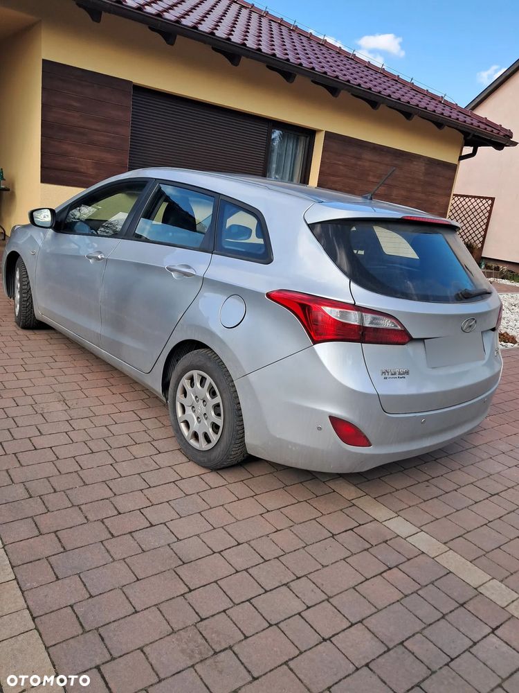 Hyundai i30 1.6 CRDi Classic - 5