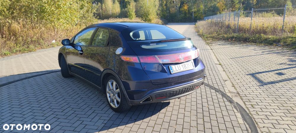 Honda Civic 1.8 Sport - 8