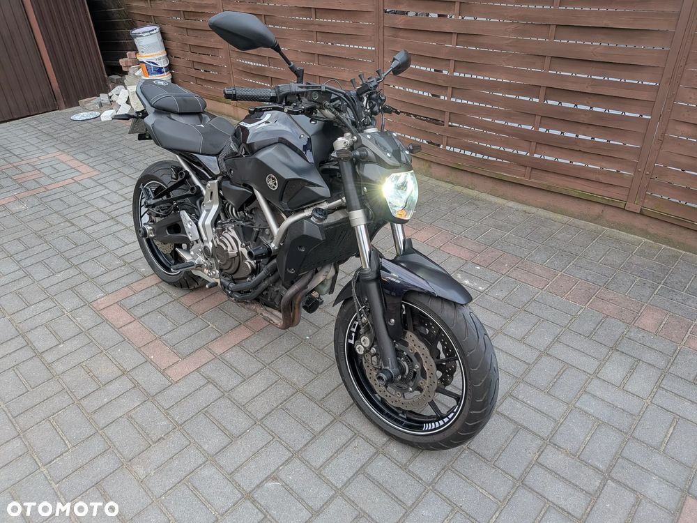 Yamaha MT - 5