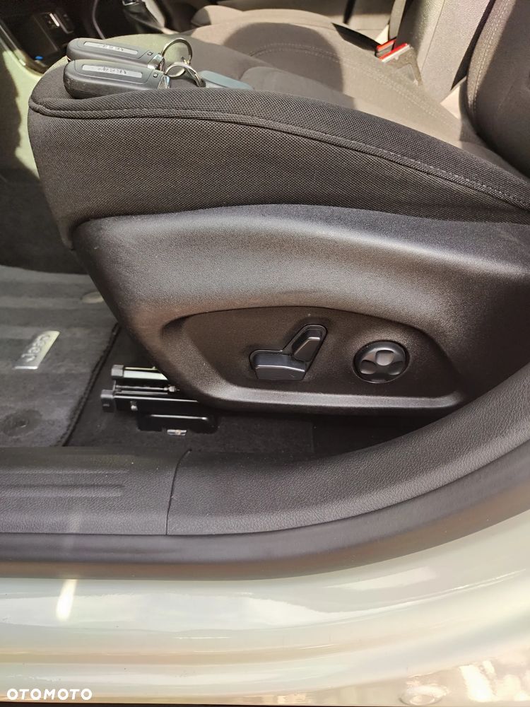 Jeep Renegade - 19