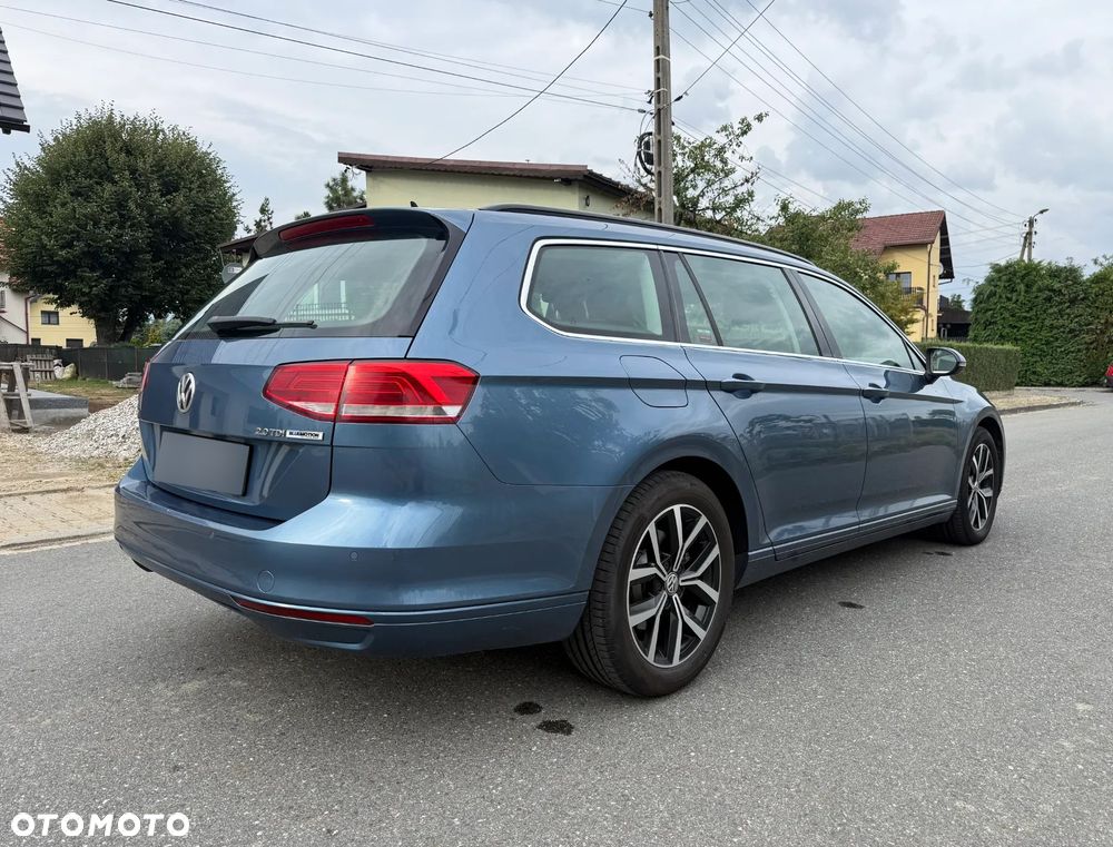 Volkswagen Passat - 14