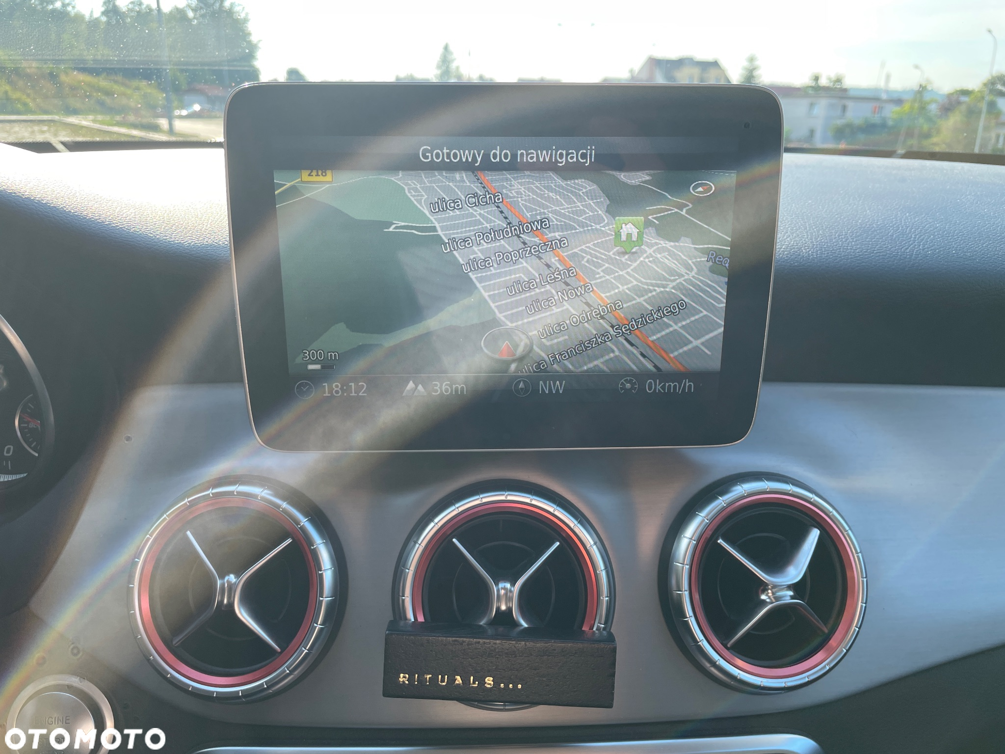Mercedes-Benz CLA 220 4-Matic AMG Line - 17