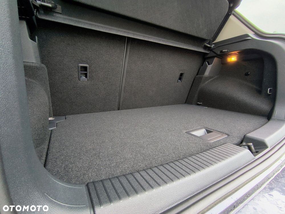 Volkswagen T-Cross 1.0 TSI Life Plus - 9