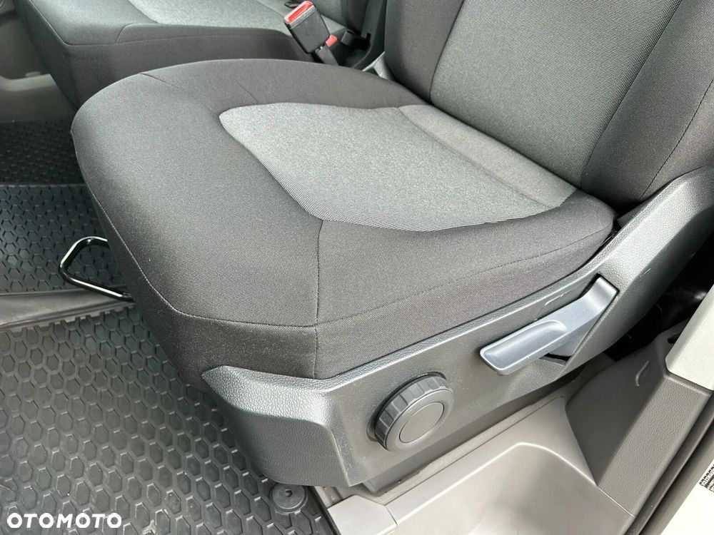 Volkswagen Crafter 35 TDI diesel 140KM - 19