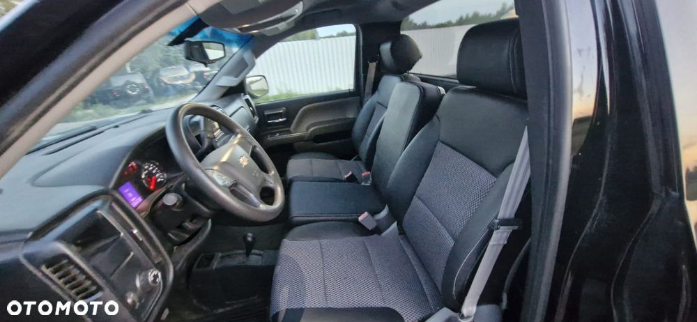 Chevrolet Silverado - 9