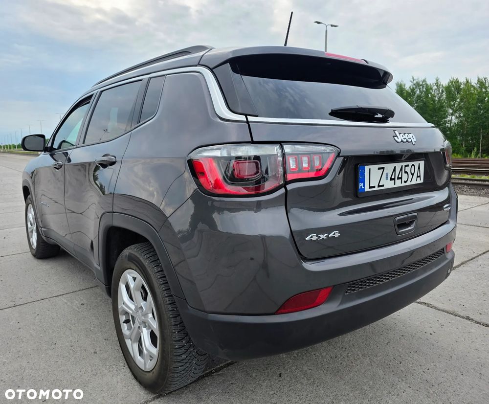 Jeep Compass - 13