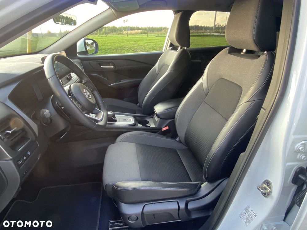 Nissan Qashqai - 11
