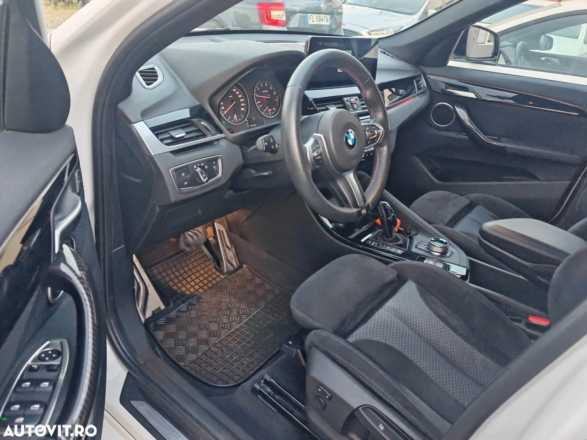 BMW X1 xDrive20i AT M Sport - 5