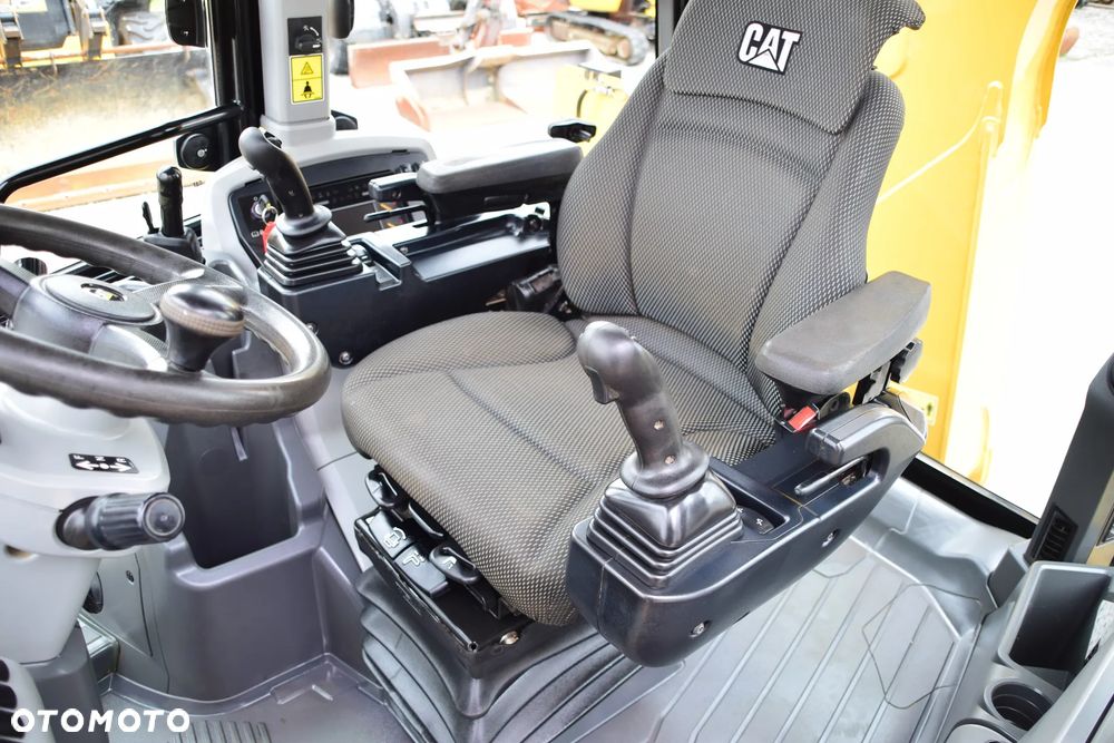 Caterpillar 432 - 16