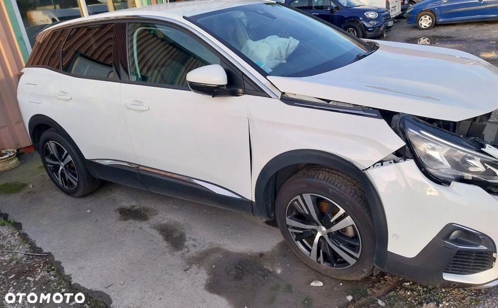 Citroën C3 Pure Tech 110 S&S SHINE - 9