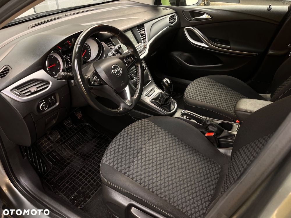 Opel Astra 1.6 CDTI Elite - 9