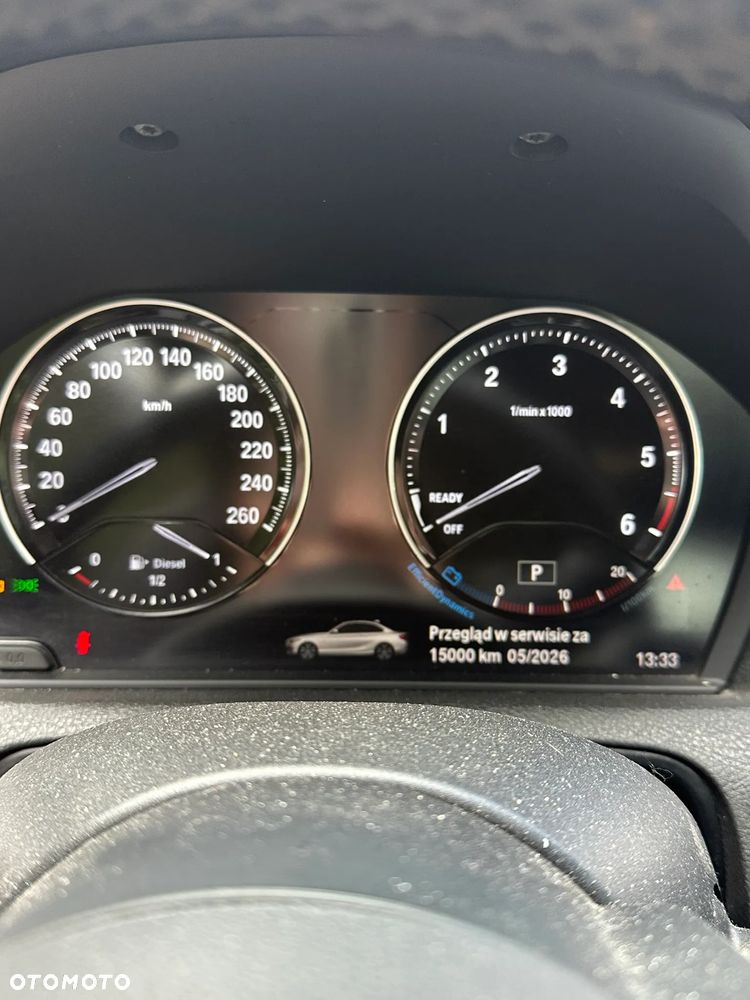 BMW Seria 2 220d xDrive - 11