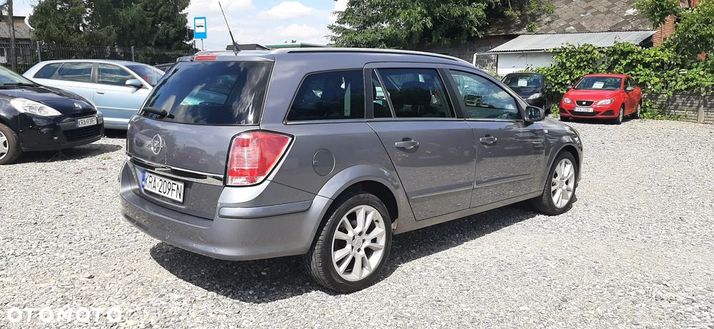 Opel Astra - 13