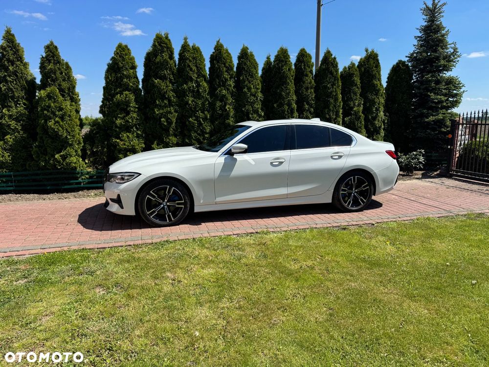 BMW Seria 3 330i Sport Line sport - 1