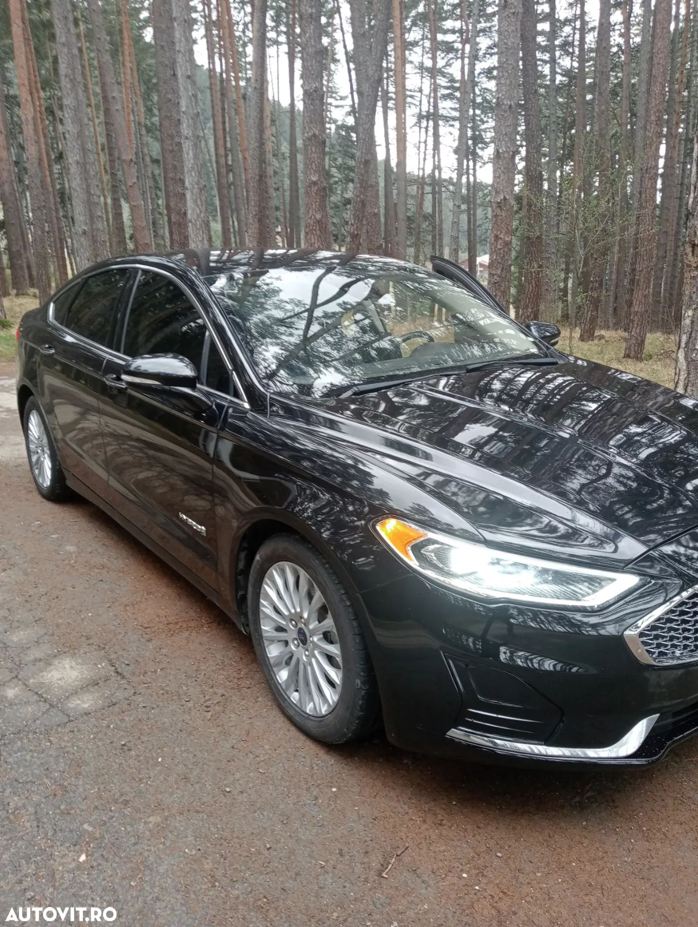 Ford Mondeo 2.0 HEV Titanium - 1
