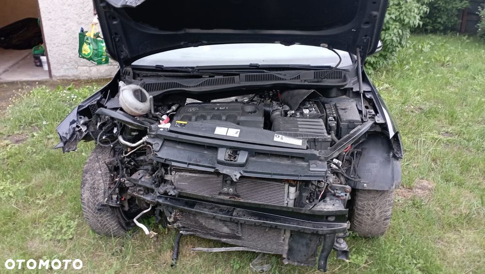 Volkswagen Golf Sportsvan SV 1.6 TDI BMT Comfortline - 3