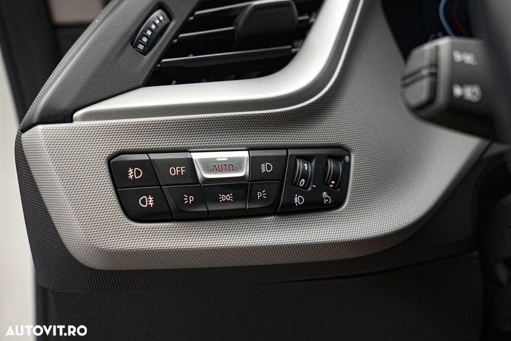 BMW Seria 2 218d Aut. Luxury Line - 25