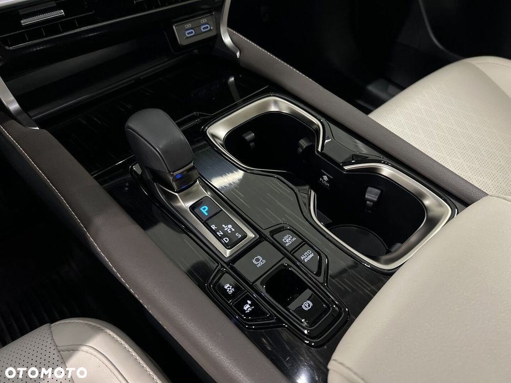 Lexus RX 450h+ Prestige - 27