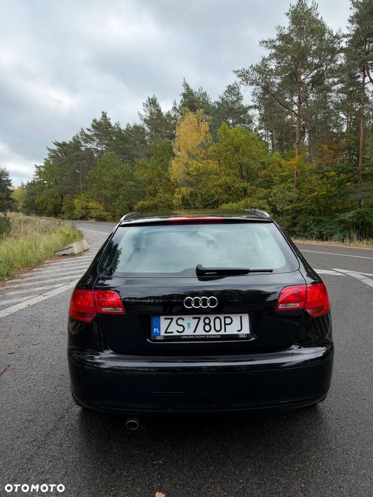 Audi A3 Sportback 1.6 FSI Ambition - 6