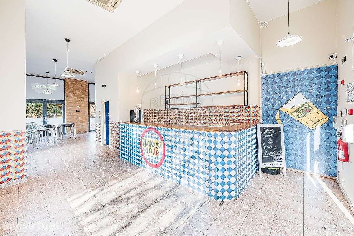 Loja  para arrendamento - Grande imagem: 2/50