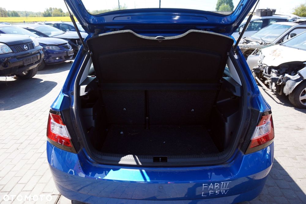 SKODA FABIA III NJ3 5D HB 2017 LF5W 1.2 TSI CJZD 110KM PRQ NIEBIESKI na części - 19