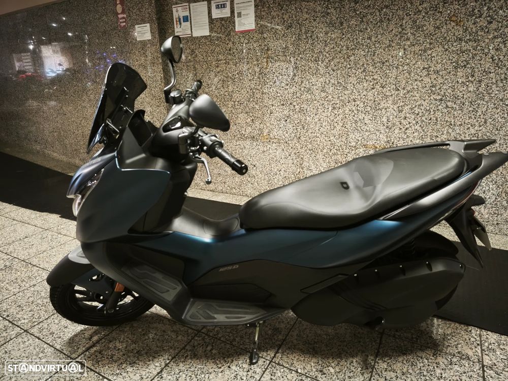 Zontes 125M 125D - 3