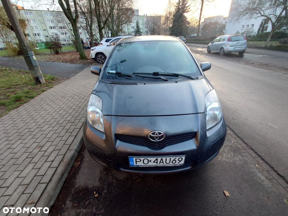 Toyota Yaris 1.0 VVT-i Luna - 8