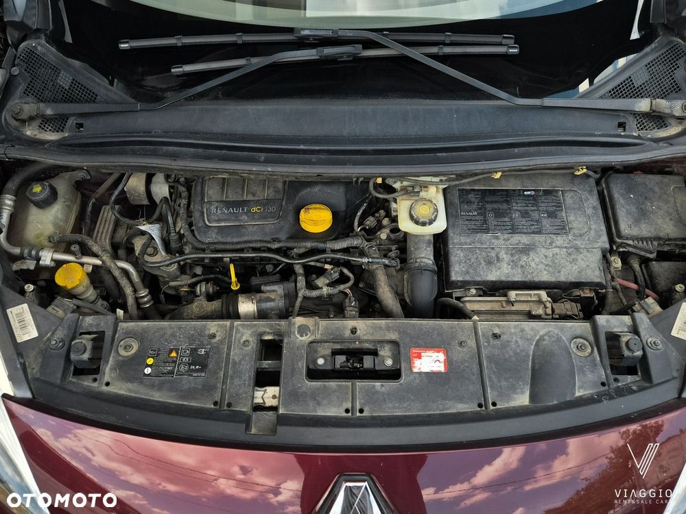 Renault Grand Scenic - 13