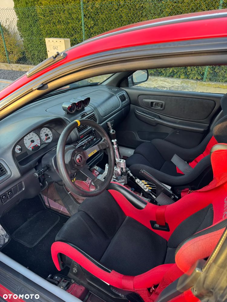 Subaru Impreza - 10