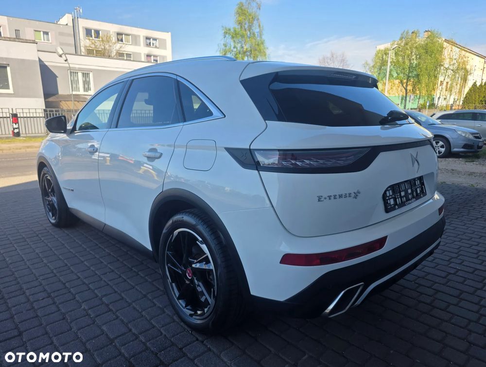 DS Automobiles DS 7 Crossback 1.6 E-Tense 4x4 Performance Line + - 7