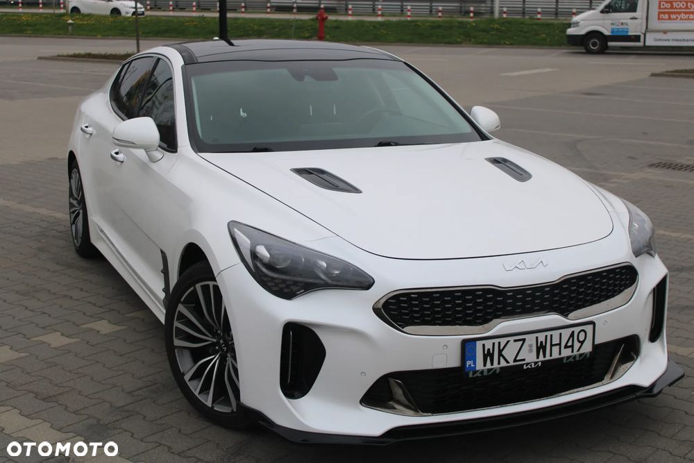 Kia Stinger 2.0 T-GDI GT Line - 4