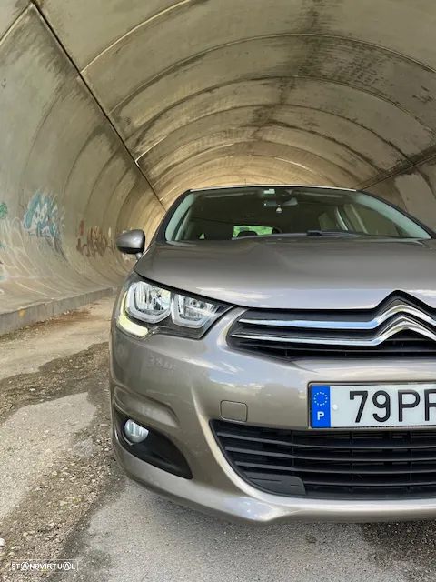 Citroën C4 1.6 BlueHDi Live - 9