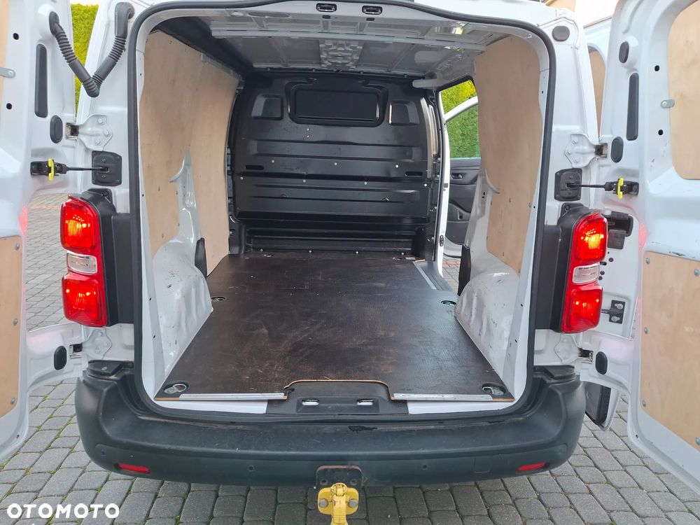 Peugeot Expert  2023r  1.5 HDI  120 KM  Salon PL - 27