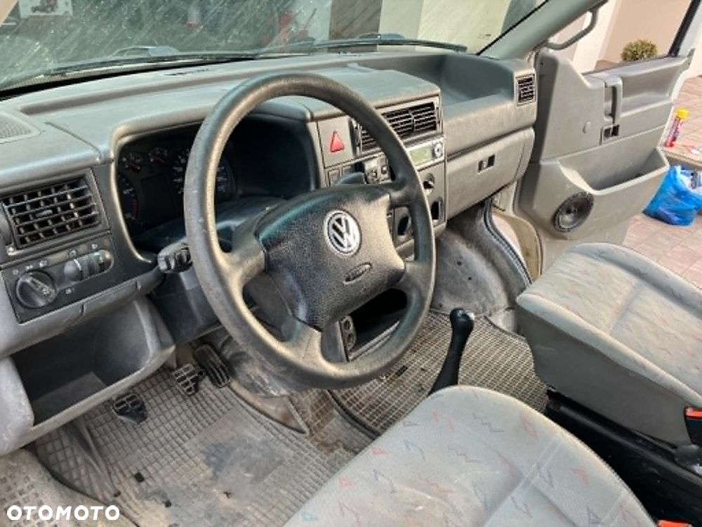 Volkswagen Transporter T4 - 9