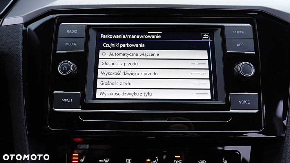 Volkswagen Passat 2.0 TDI EVO Business DSG - 27